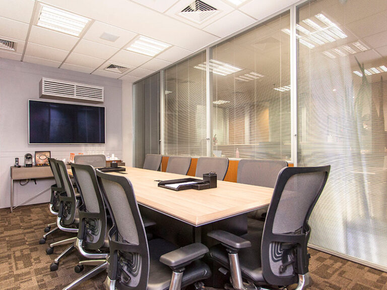 Unidade-Berrine-Prime---Sala-de-Reunião-10-lugares