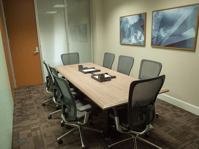 Unidade-Berrine-Prime---Sala-de-Reunião-8-lugares