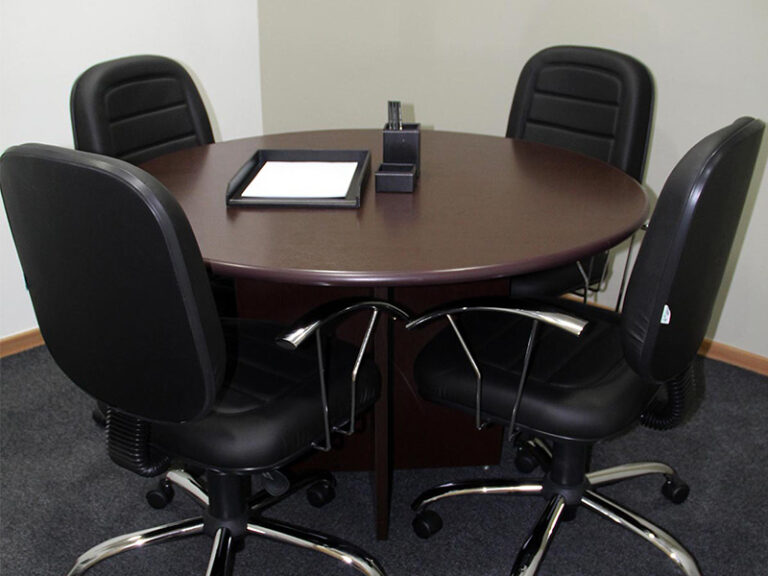 Unidade-Rio-de-Janeiro---Sala-de-Reunião-para-4-pessoas