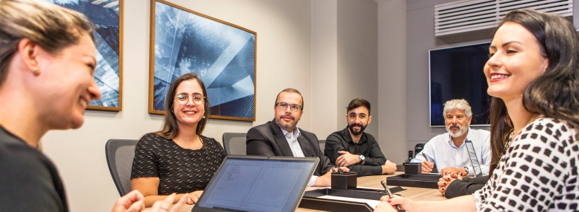 Como empresas digitais cresceram usando escritórios virtuais para escalar com agilidade
